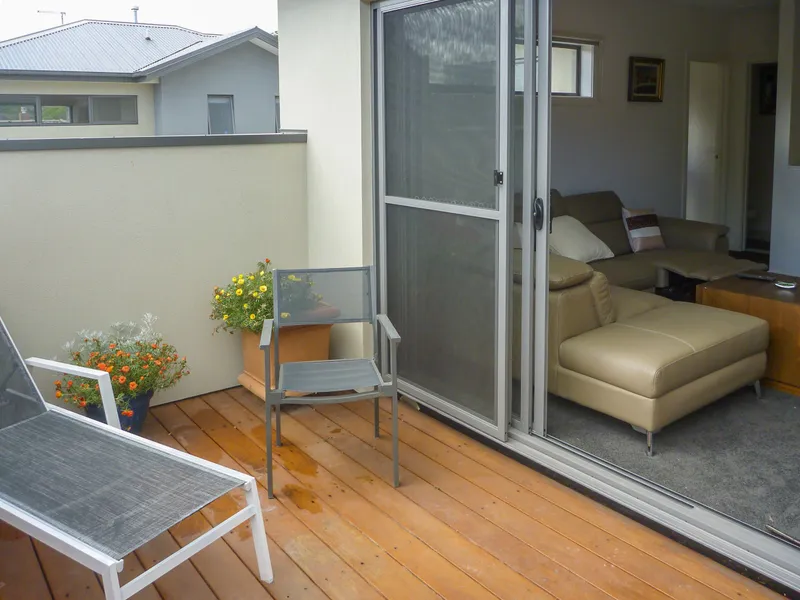 Rooftop 2 Bdrm Executive Apartment ~ Furnished with Utilities