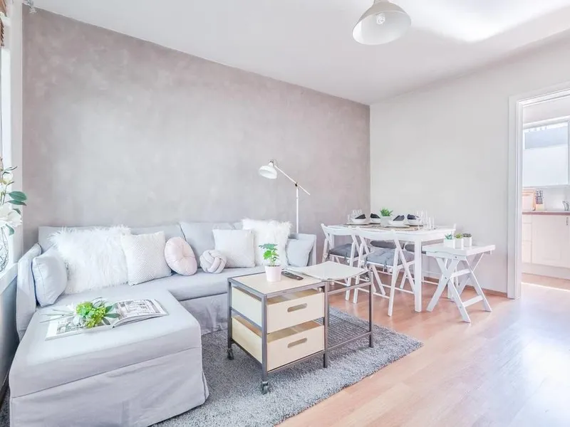 Tidy apartment with large bedroom and living space