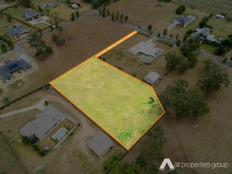 A BLANK CANVAS FOR YOUR ACREAGE LIFESTYLE on 5686sqm