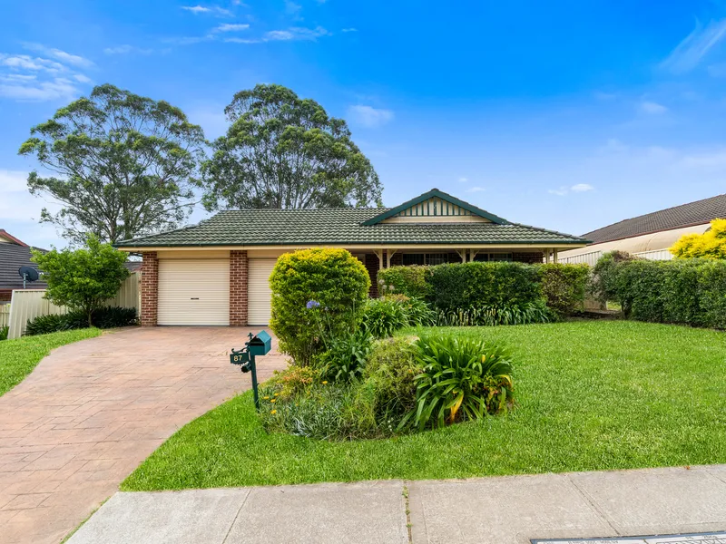 Great investment, 3 Bedrooms ,2 bathrooms on large 540 SQM Land