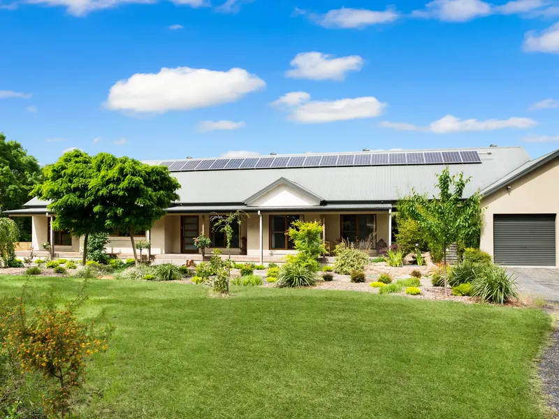 Unique Country Residence 