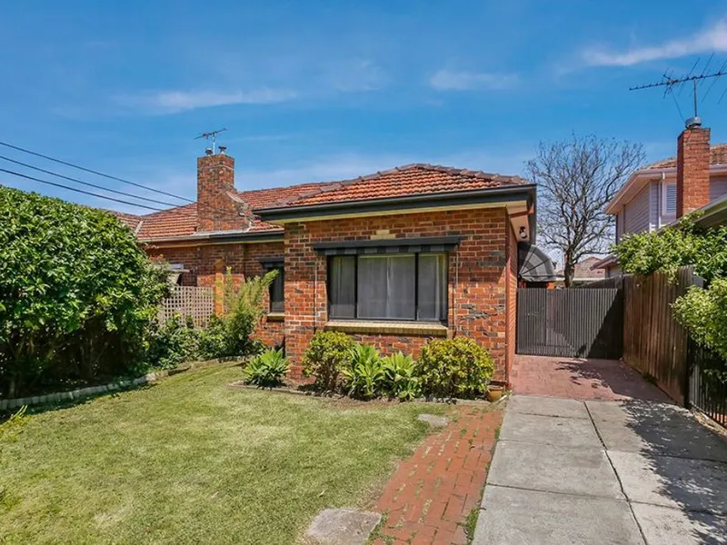 WHEN POSITION AND HOMELINESS COUNT!!!