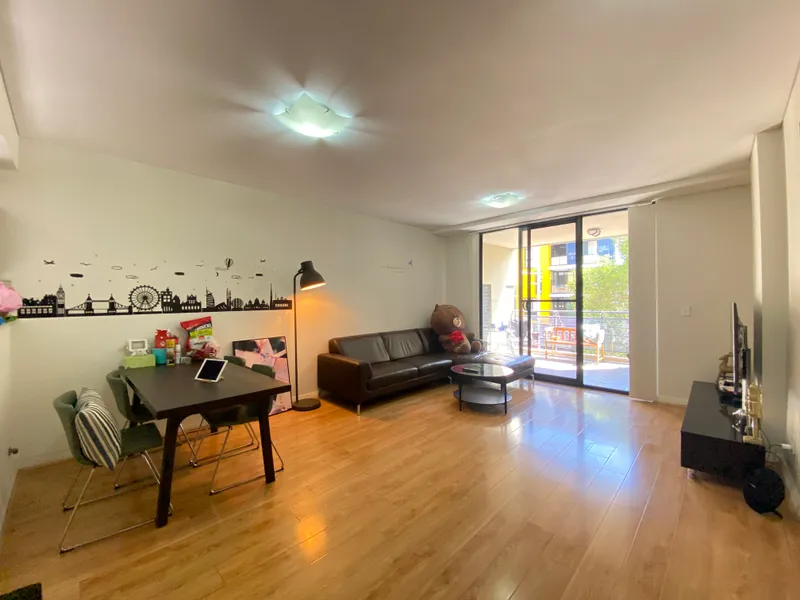 Large Two bedroom Apartment - both 15 square meter bedroom