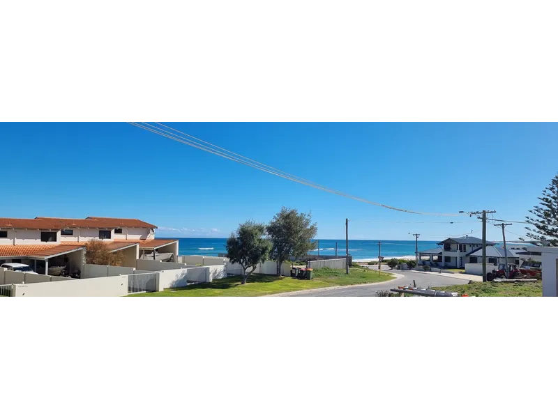 Funky Cottage with a Majestic View