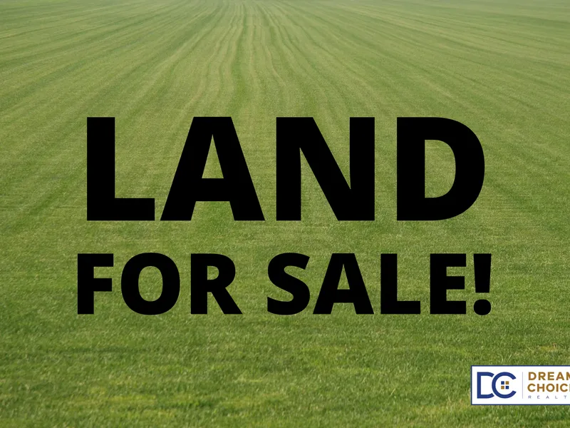 Lands for sale of different sizes!