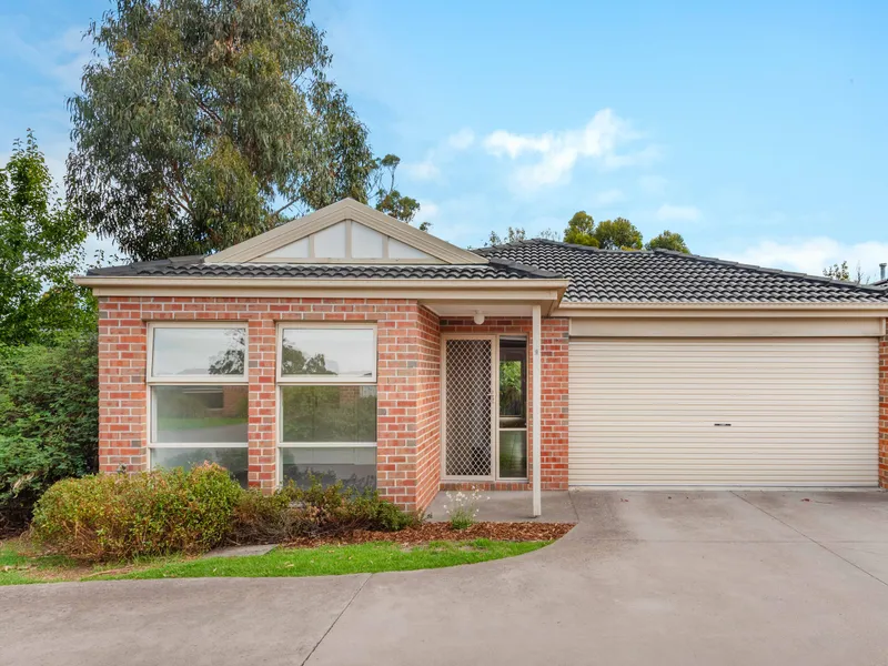 Low-maintenance Living in the heart of Bittern