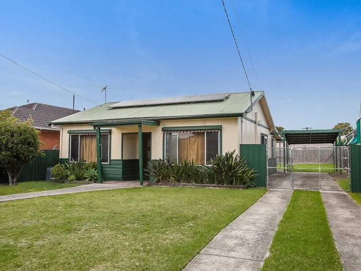 Walking Distance to all amenities….