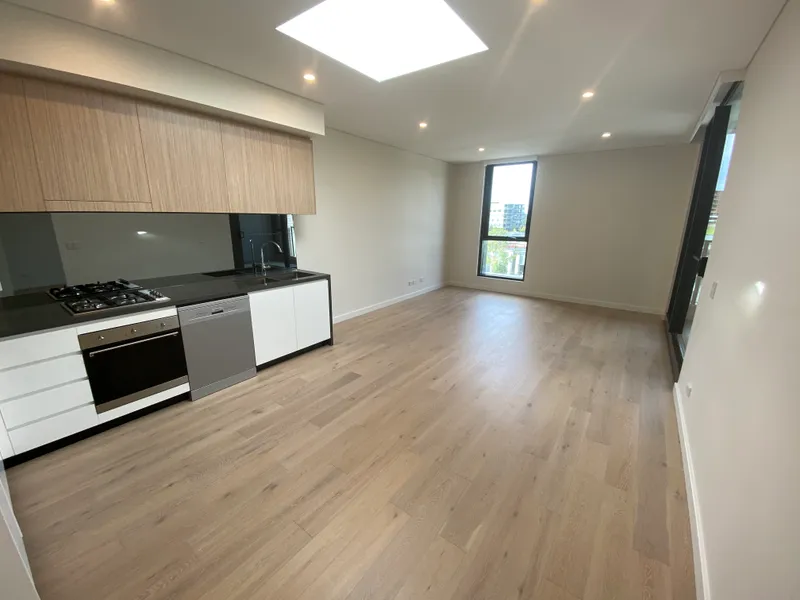 Brand New One Bedroom in the centre of Rouse Hill