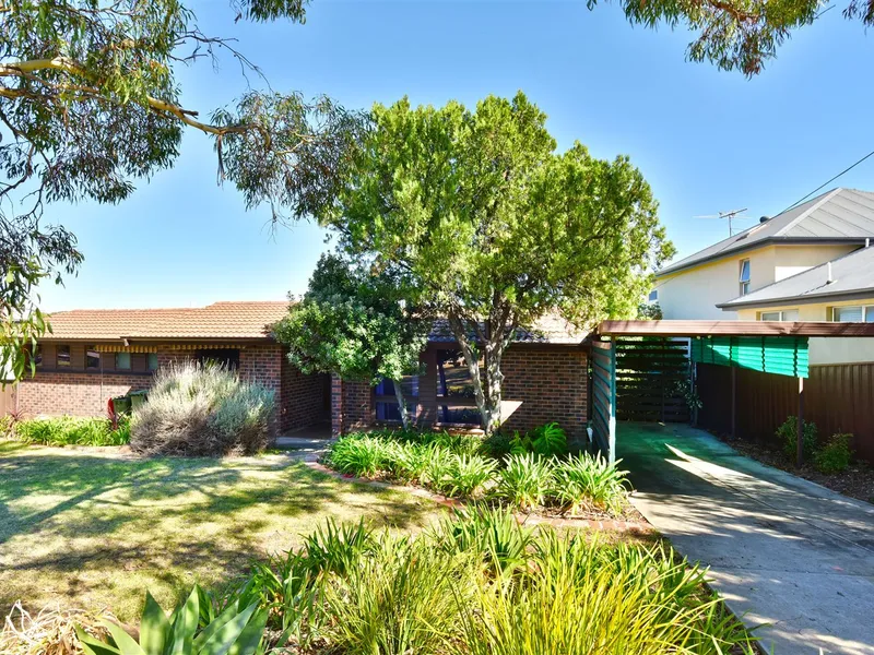 Fantastic Value With Sea Views