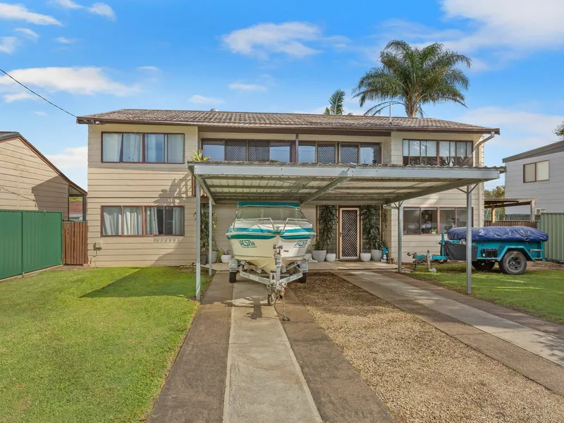 BIG ON VALUE : Fantastic Five Bedroom Home in Cundletown