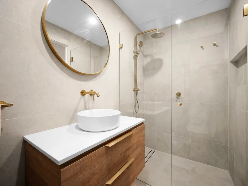 Bright & Spacious One Bedroom Flat