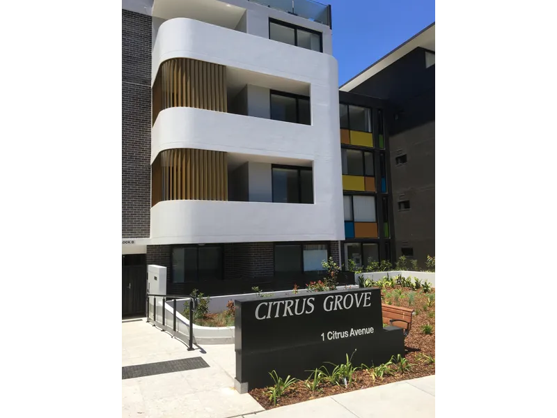 North Sydney Excellent location !!! Nearly new Citrus Grove apartment !!!