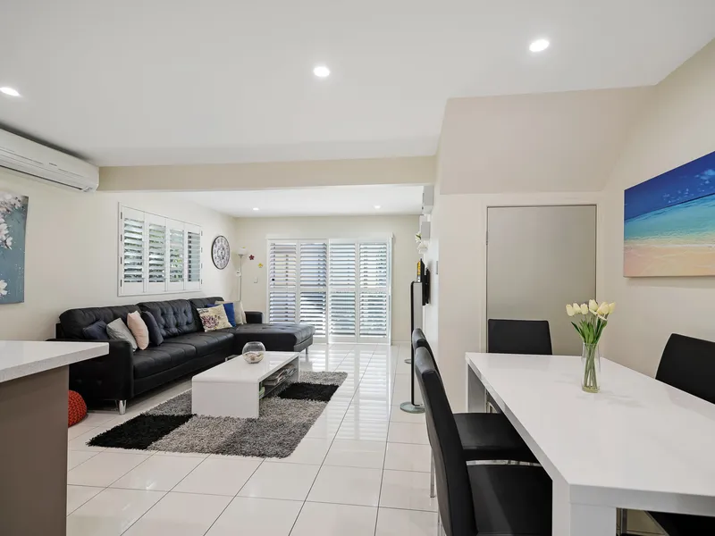 FULLY FURNISHED Beachside rental at Peregian Beach