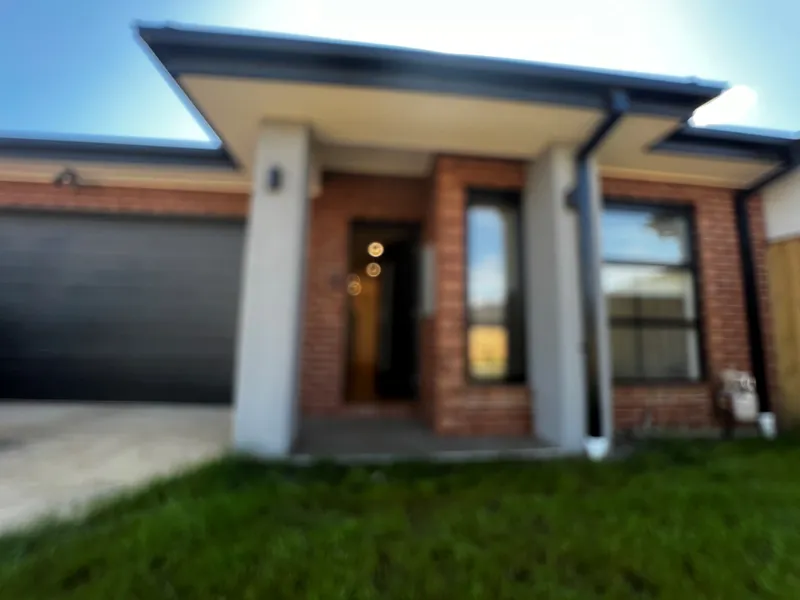 Splendid 3Br Family Home Weir Views!