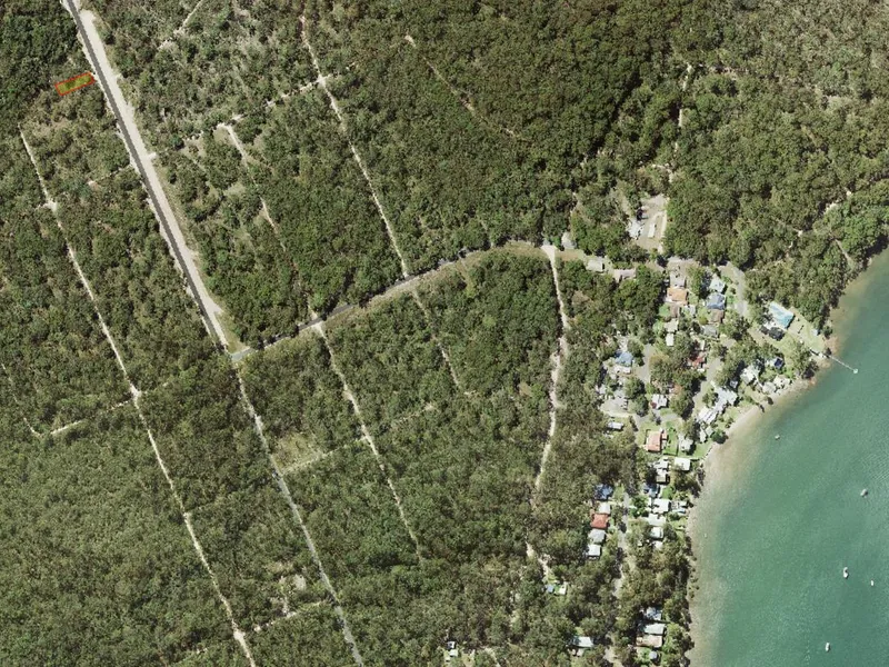Easily accessible non urban block