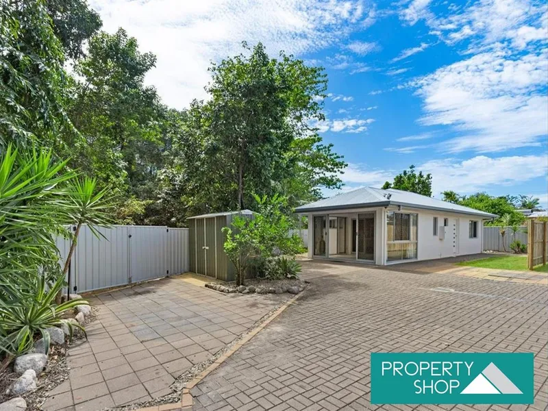 PRIVATE AND SECURE - IMMACULATELY PRESENTED VILLA WITH BUSHLAND BACKDROP!