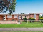 PROFESSIONAL MEDICAL OFFICE OR PERFECT FOR COUPLES/FIRST HOME BUYERS.