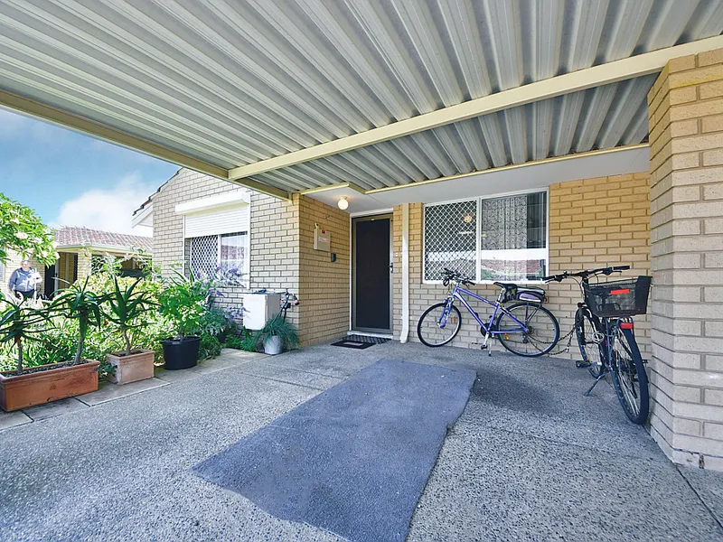 Superbly + Centrally Located - Nest or Invest