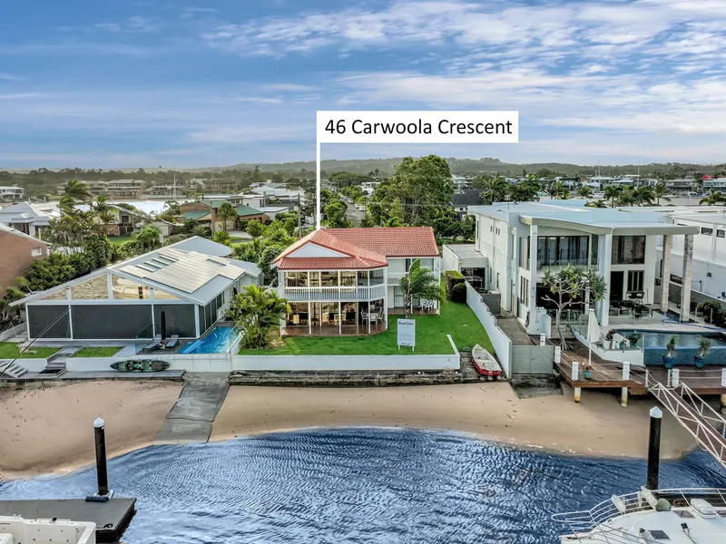 East Facing Mooloolaba Deep Waterfront