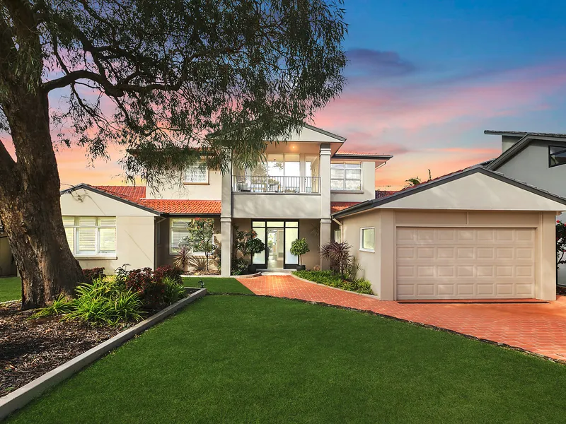 Leafy district views and effortless family appeal