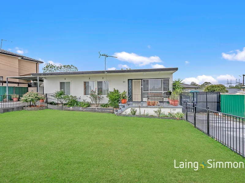 Quality family entertainer set on a large 544sqm block