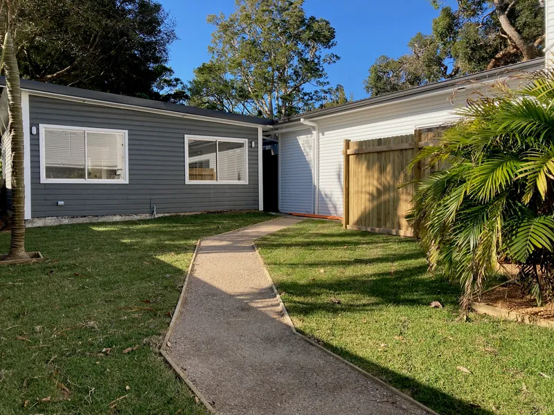Cute Beach Cottage in North Avalon
