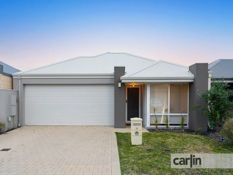 UNDER OFFER BY CARLIN TEAM!