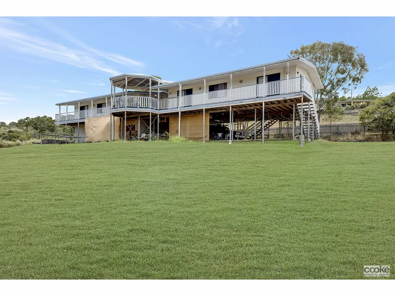 HALF AN ACRE WITH OCEAN VEIWS !!!