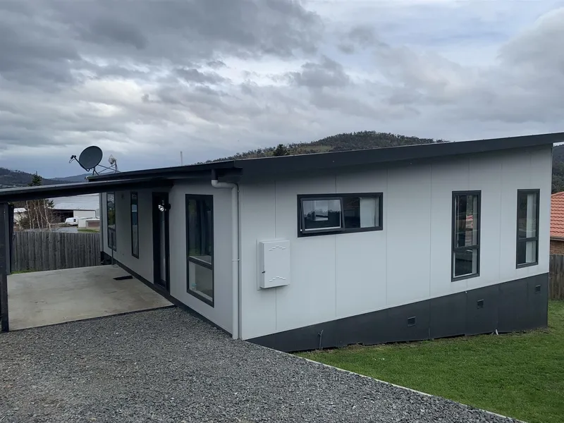 NEARLY NEW HOME IN GREAT LOCATION