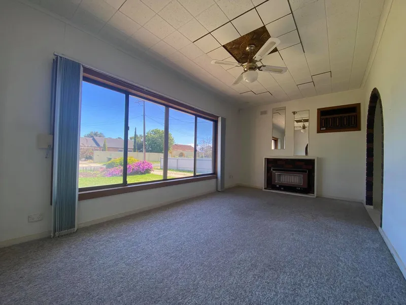 Large family home for rent in ideal location