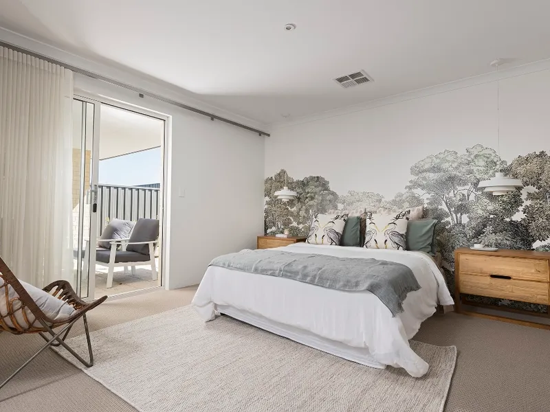 Generous and well-planned home in a modern and vibrant community whilst still close to nature!