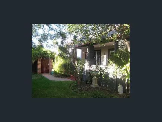 BRILLIANT CHARACTER HOME, FANTASTIC LOCATION