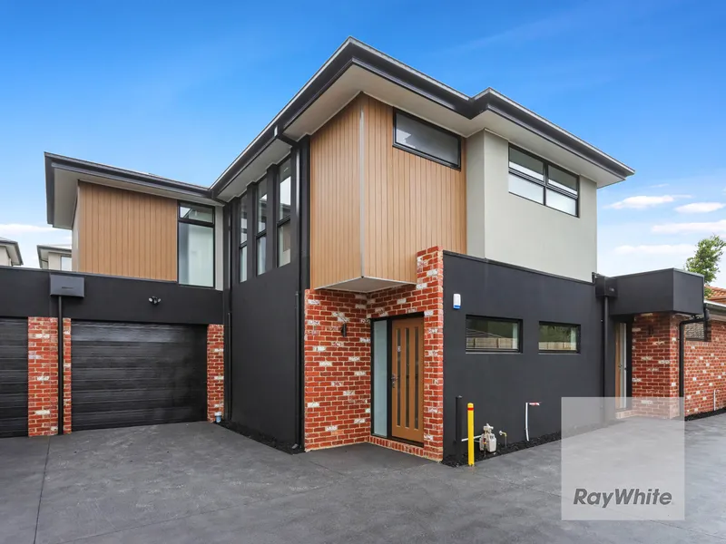 Brand New 2 Bed, 2 Bath, + Study/Nook!