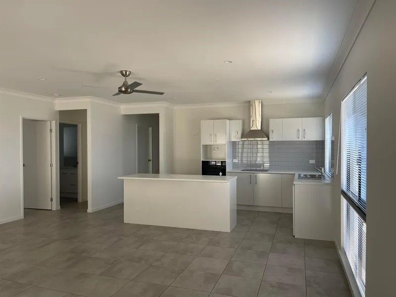 Beautiful brand new 3-bedroom home located in sought after Bluewater Reserve Trinity Beach