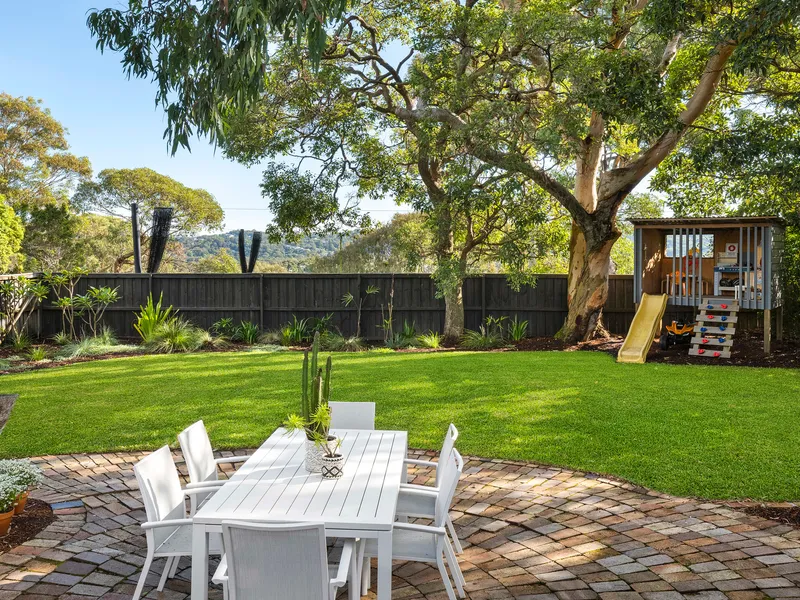 North-Facing Family Home With Ocean Views And Private Backyard