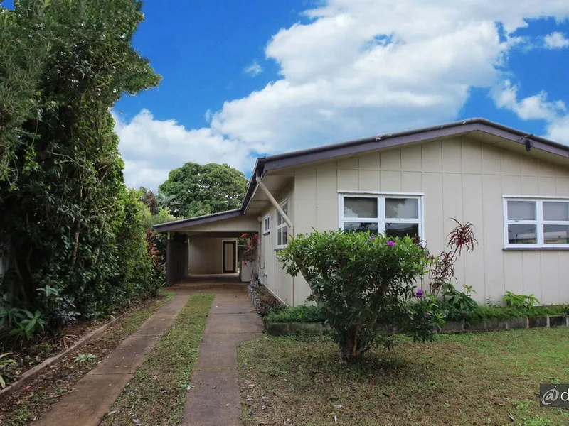 Character Filled Clontarf Charmer!