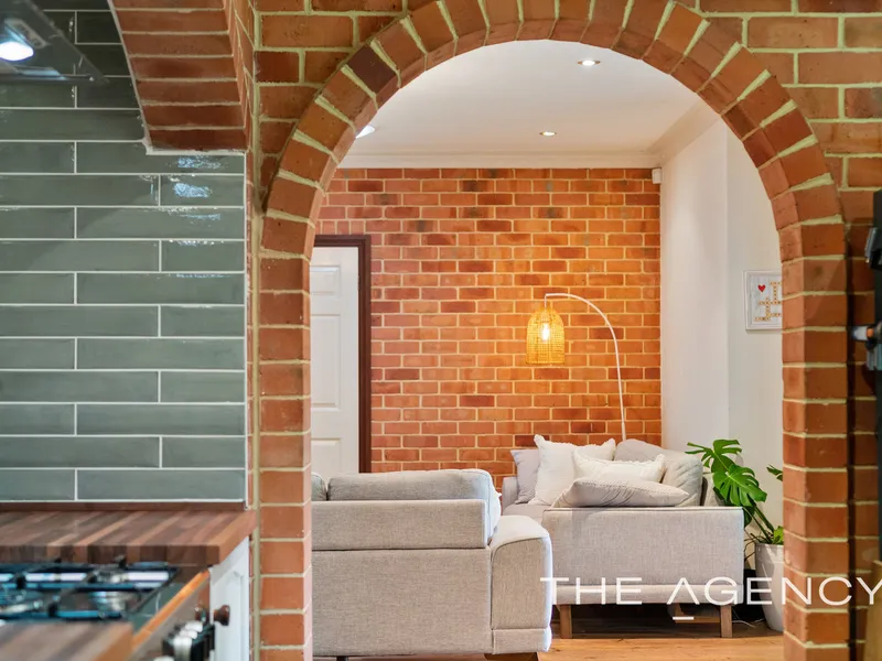 Charming on Campbell