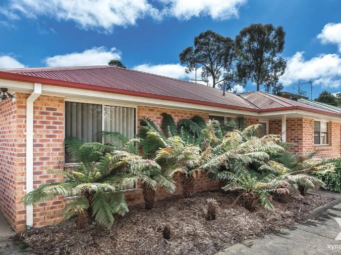 3 Bedroom Unit in Great Location