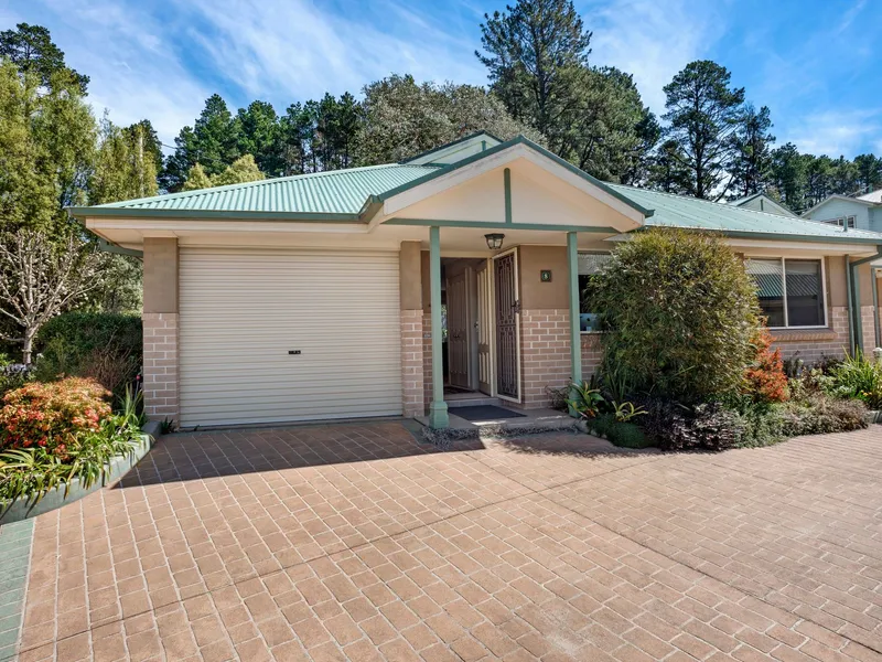 Immaculately Presented Townhouse