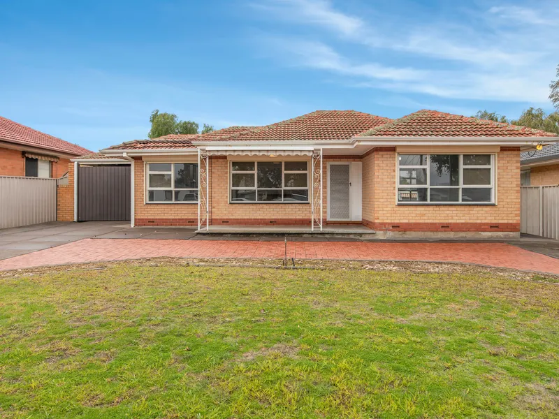 Beautiful family home in the heart of Ridgehaven!
