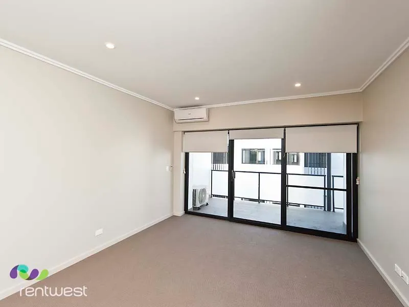 WELL APPOINTED APARTMENT IN SECURE GROUP