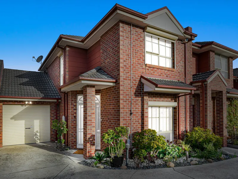 listedAS - Perfectly positioned with great plan