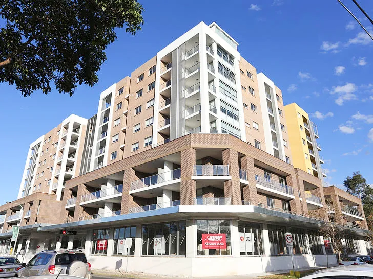 BRIGHT MODERN TWO BEDROOM UNIT