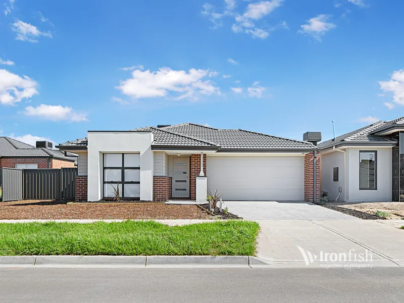 BRAND NEW 3 BEDROOMS DREAM HOUSE !!