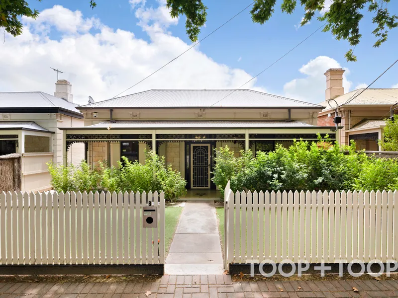 Sandstone Beauty with Exceptional Potential on Prestigious Avenue