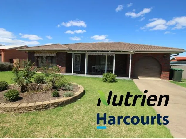 Brick Veneer Home - Quiet Location