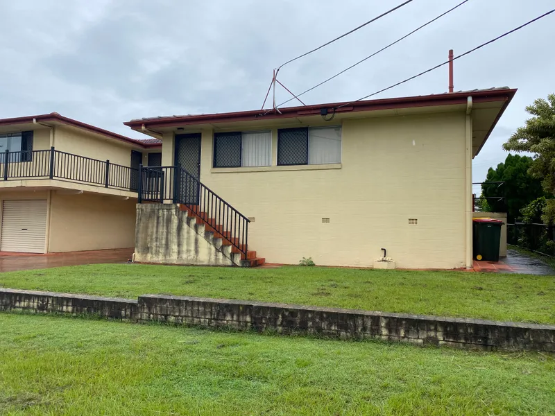 Affordable unit, in great location!