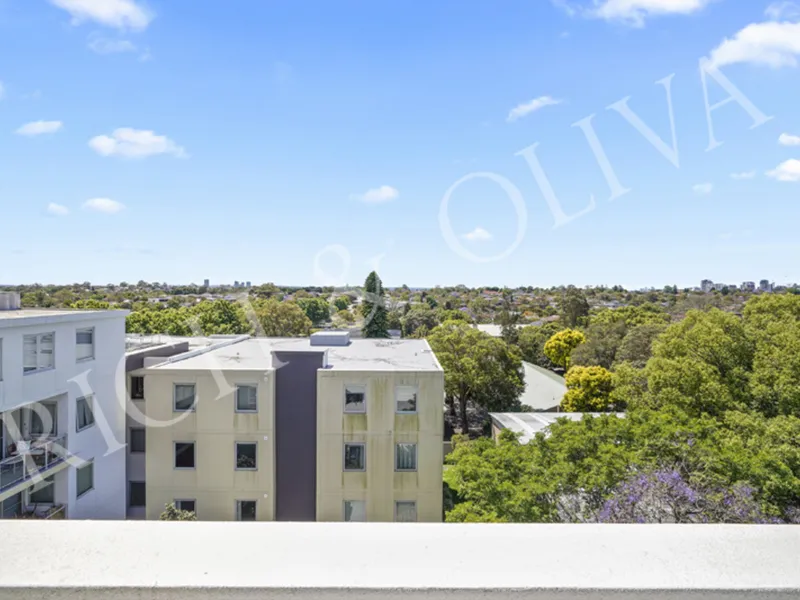 Luxuriously appointed at the rear of the block!