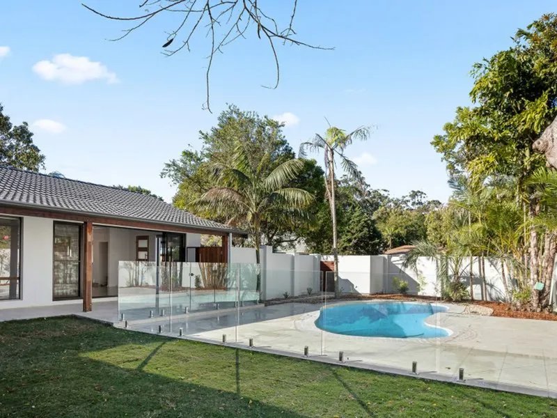 Modern renovated Home with Pool