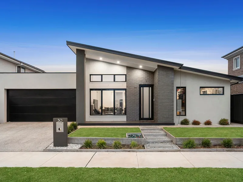 Stunning custom-built, high-spec residence facing the park